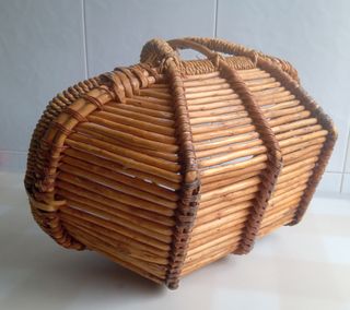 Cesta mimbre vintage marrón