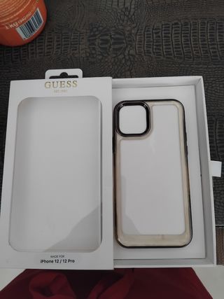 Carcasa iPhone 12/12Pro Guess