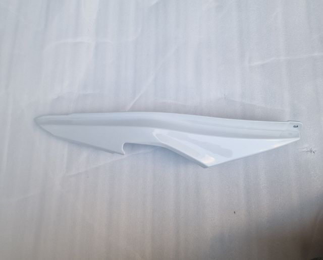 CARENA FIANCHETTO POSTERIORE DESTRO VERSYS 650
