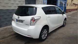 Toyota Verso 2012