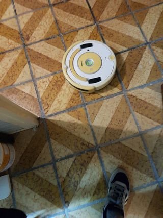 Roomba 520 - Aspiradora robot