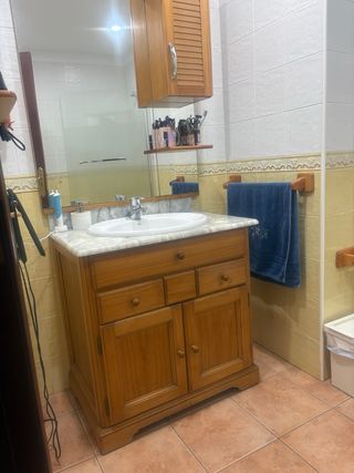 Mueble baño madera maciza de pino
