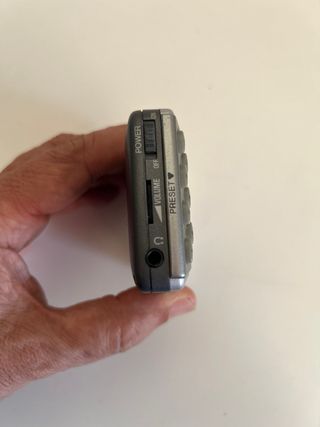 Rádio Aiwa CR-D505 AM/FM Estéreo