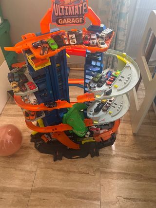 Hot Wheels Ultimate Garage