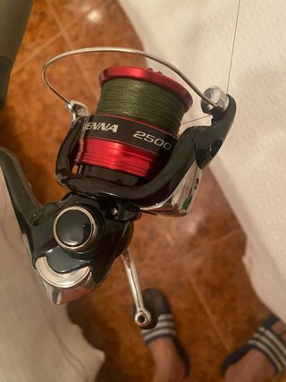 equipo de pesca spinning