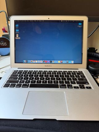 MacBook Air + charger (2015)