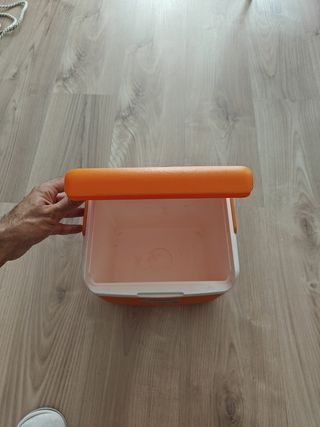 Mini nevera portátil naranja