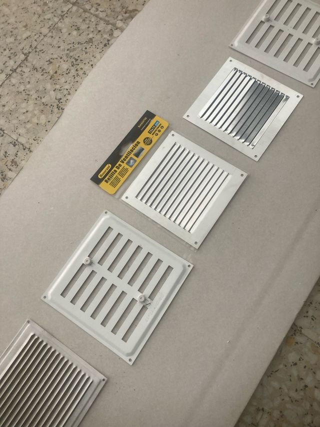 Válvulas de Agua 1/2" y rejillas