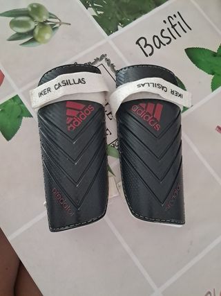 Espinilleras Adidas Iker Casillas