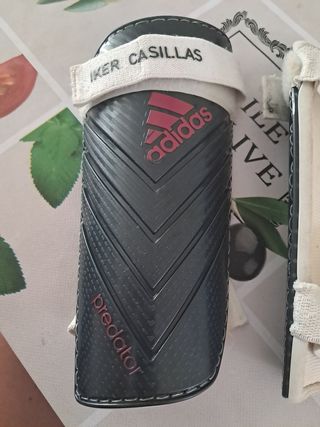 Espinilleras Adidas Iker Casillas
