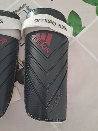 Espinilleras Adidas Iker Casillas
