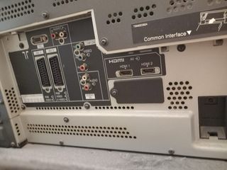 TV Panasonic 42" negra