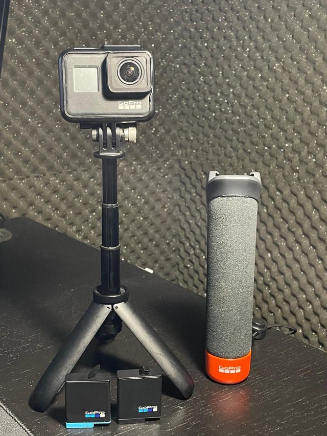 GoPro HERO7 Black + Acessórios