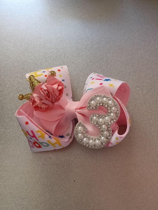 Lazo 3 cumpleaños niña