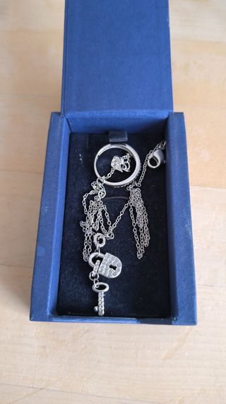 Joyas plata: anillo y pulseras