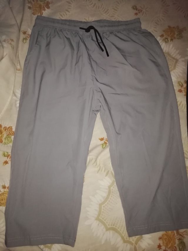 3 Pantalones pirata: Negro y Gris