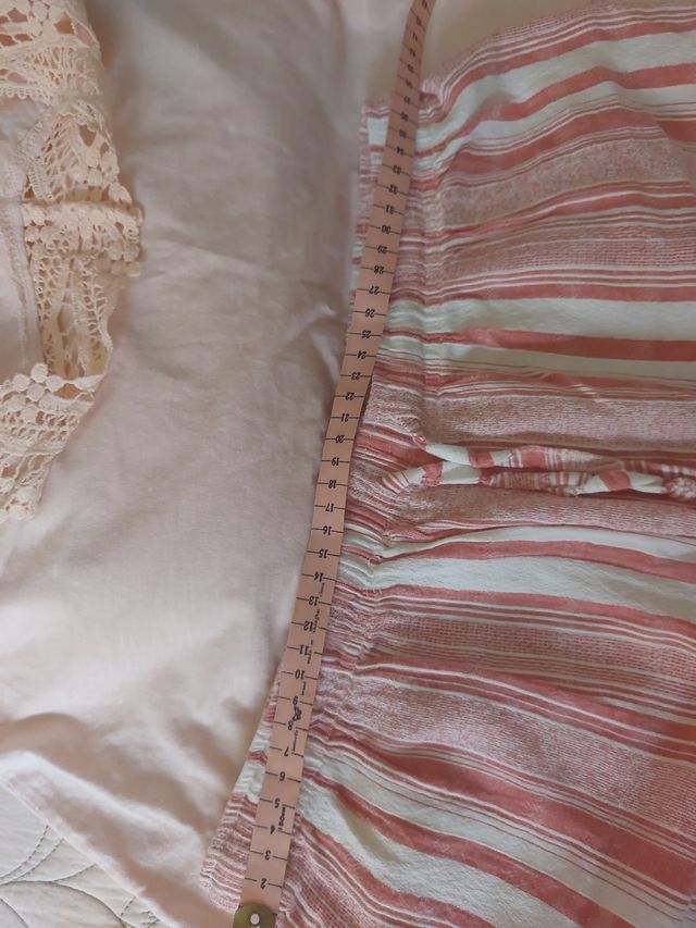 Pijama mujer - top encaje rosa y shorts rayas