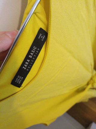 Mono/Vestido/peto Zara Basic amarillo corto