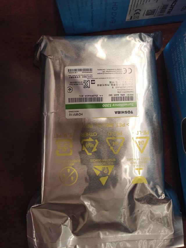 Kit videosorveglianza Hilook Turbo HD 2 telecamere