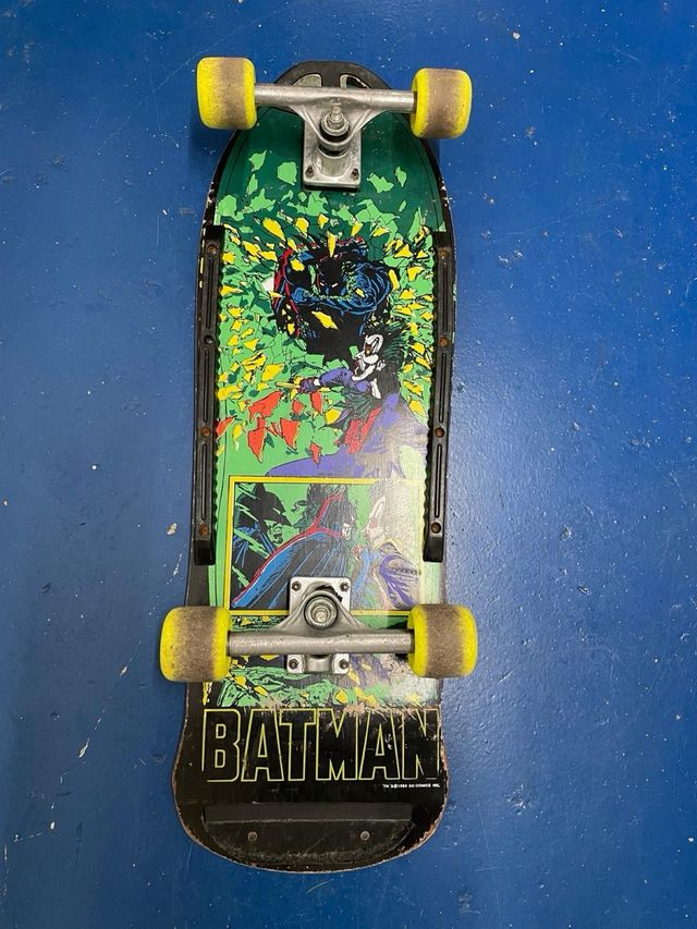 Skateboards Batman