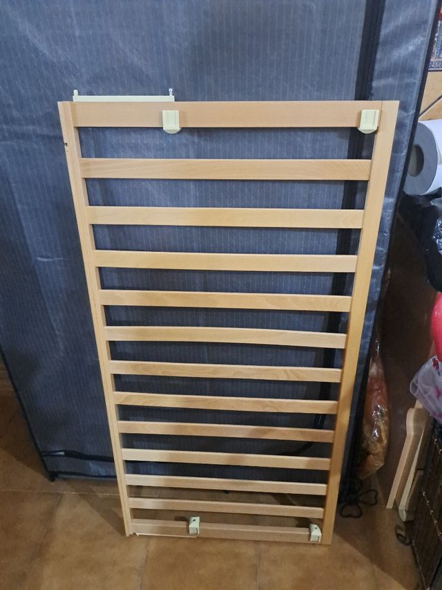 Cuna bebé madera - Barandilla. 
