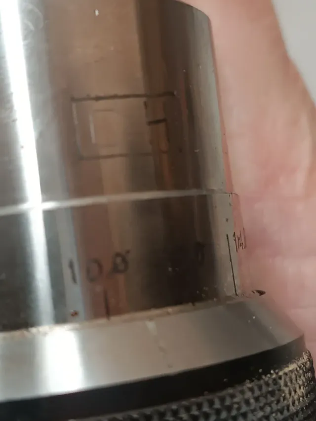 Porta para roscar en taladro columna