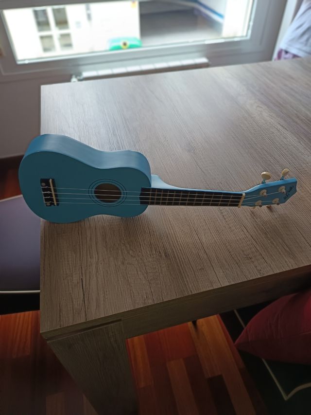 Ukelele azul infantil