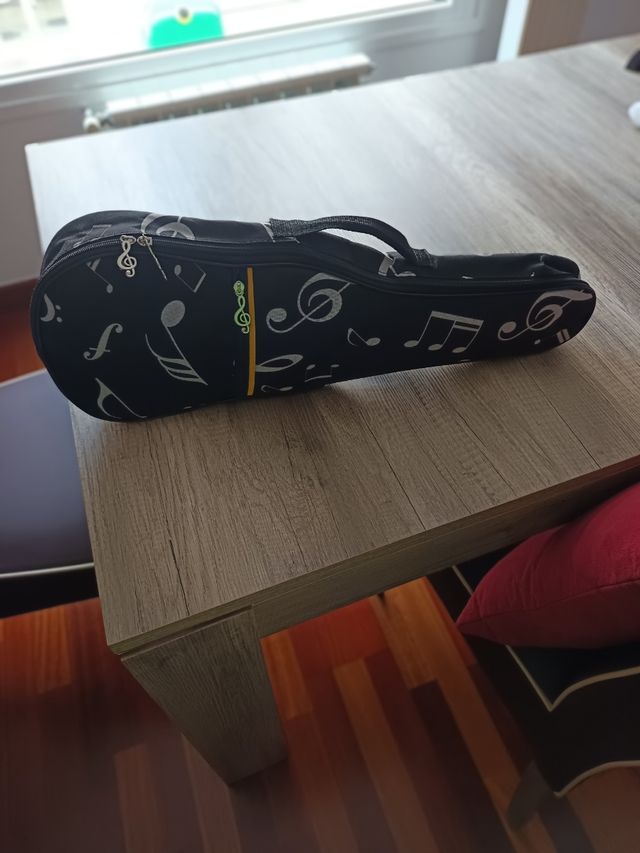 Ukelele azul infantil