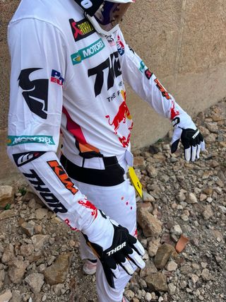 Equipación Motocross Thor Red Bull