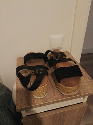 Sandalias negras mujer plataforma