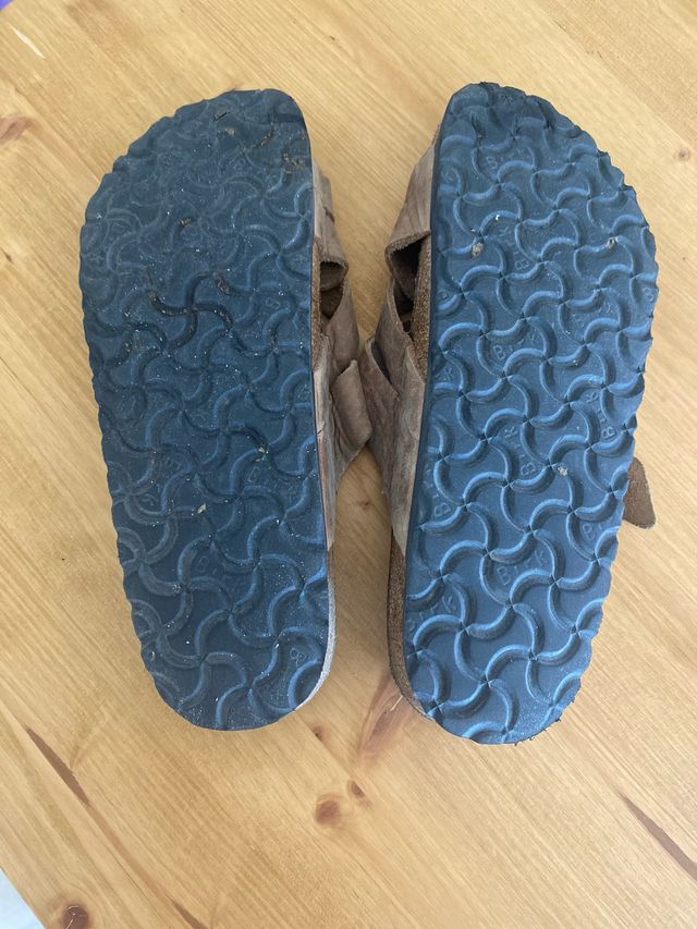 Sandalias Birkenstock marrón, talla 39