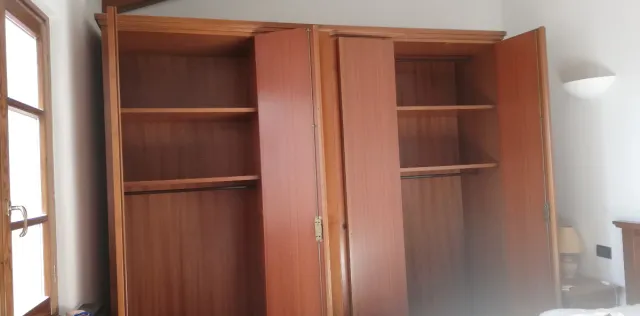 Camera Matrimoniale arte povera legno pregiato