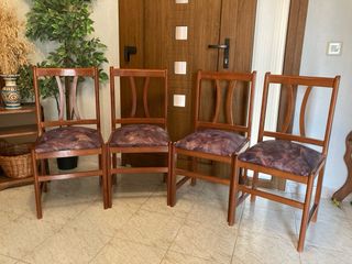 4 Sillas Madera - Marrón