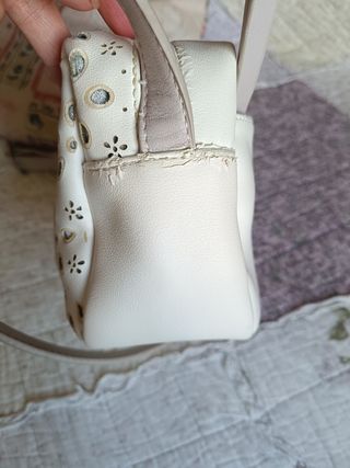 Bolso Robert Pietri blanco y rosa con flores