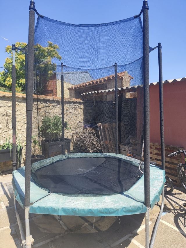 Cama elástica infantil