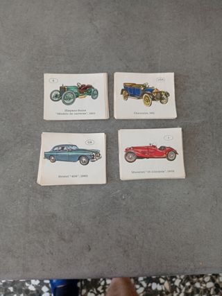 82 Cromos coches clásicos 