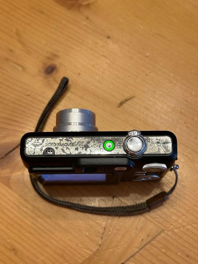 Digicam Sony DSC-W40 – Compacta y clásica vintage