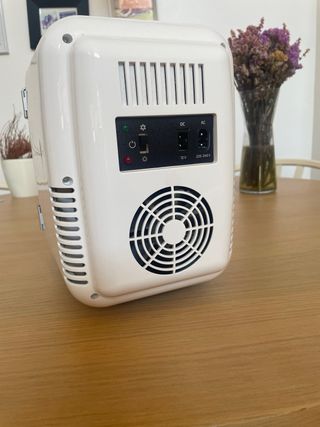 Mini nevera Cecotec 10L - blanca