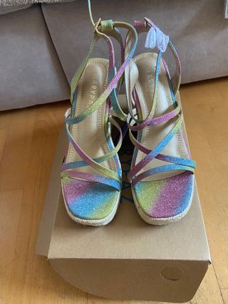 Sandalias cuña MARYPAZ multicolor nueva a estrenar
