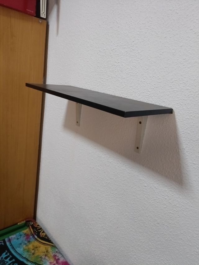 2 baldas madera - negras y marrones