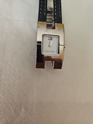 Tommy Hilfiger Reloj Mujer Rojo Plata