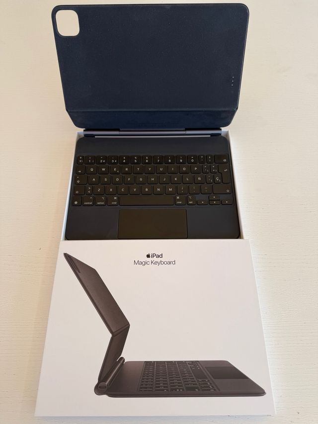 Teclado Mágico iPad - Negro/Azul Marino