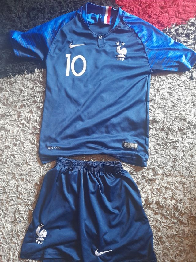 Equipación Francia Mbappe niño