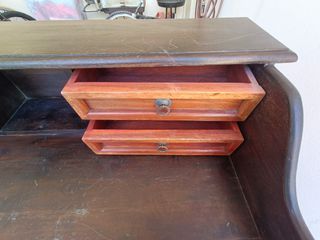 Escritorio madera maciza antiguo