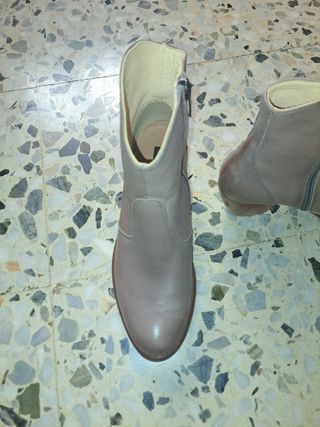 Botines Neosens Marrón