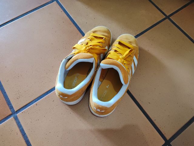 Zapatillas Adidas Campus amarillas