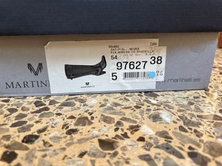 Botas altas negras piel con caja original