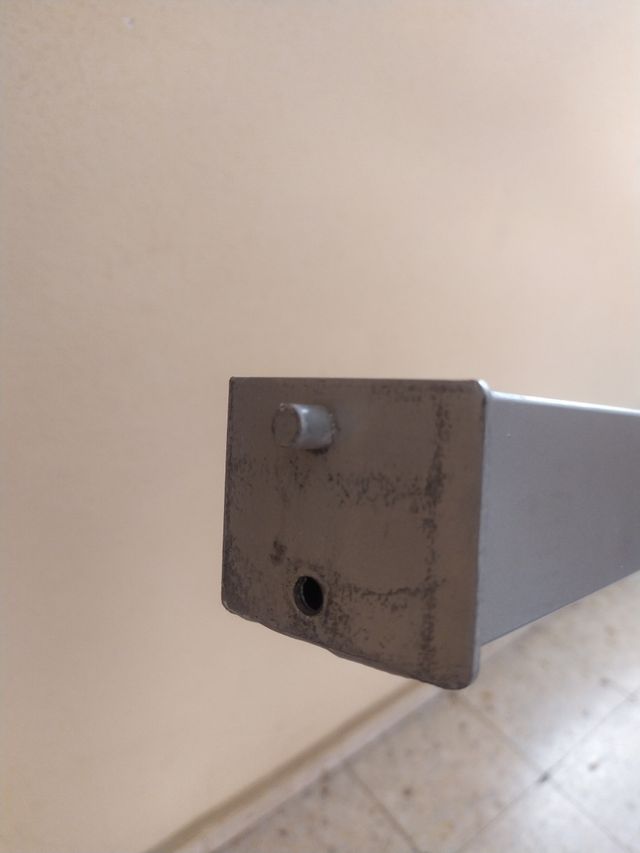 Viga metálica - 195cm