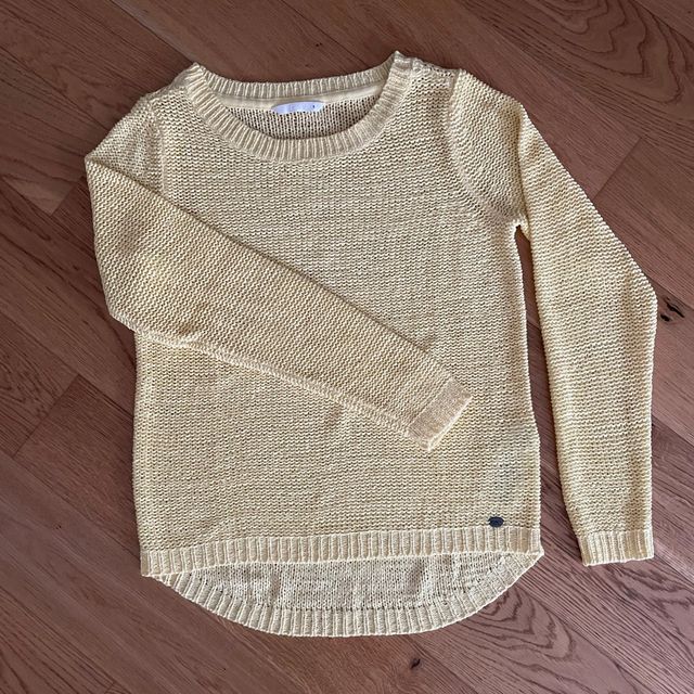 Suéter ONLY amarillo talla S