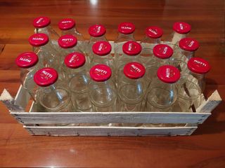 19 Bottiglie Mutti per conserve